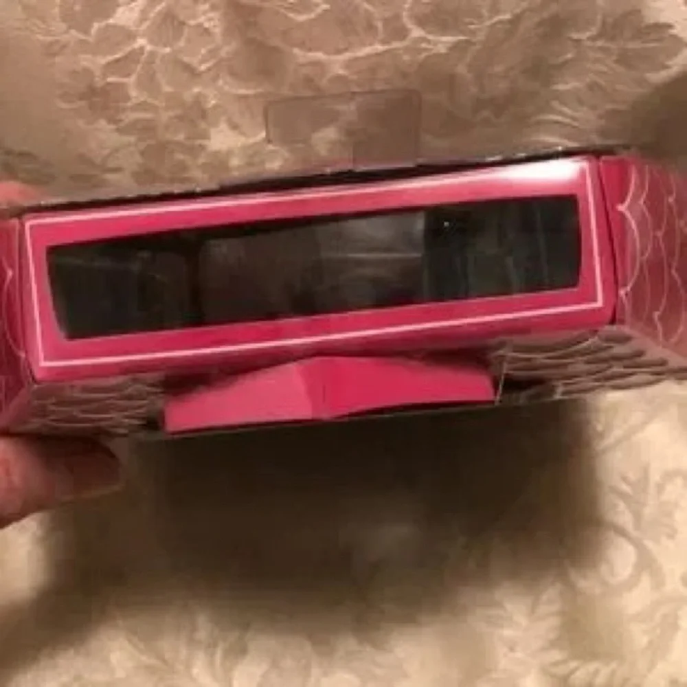 Disney Doorables Playset in Pink, Yellow and Blue